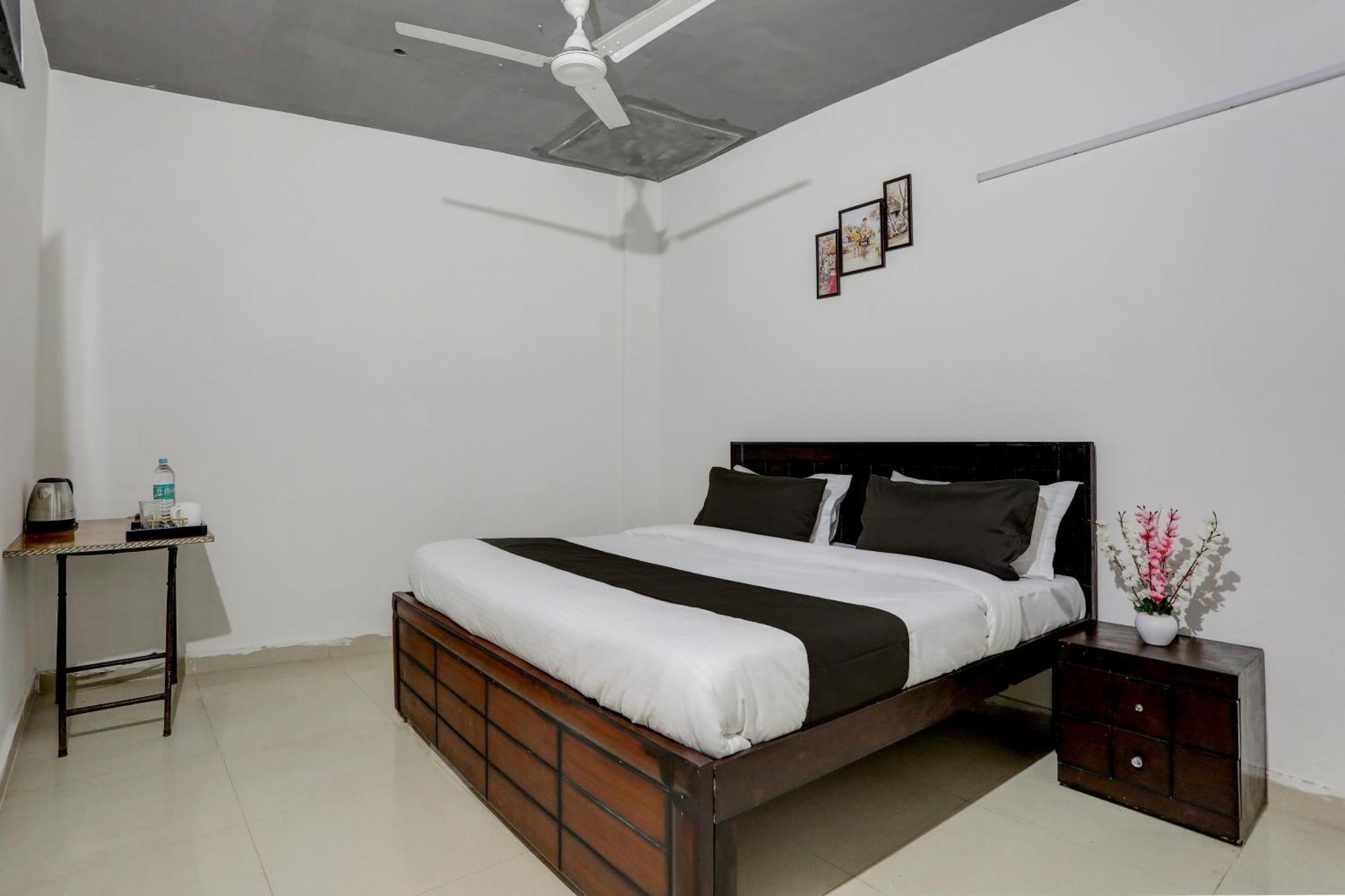 Hotel O The Royal Villa Nowe Delhi Zewnętrze zdjęcie